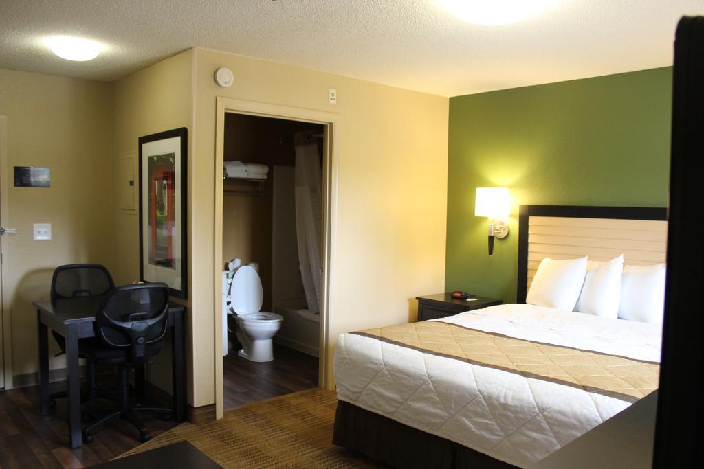 Extended Stay America Select Suites - Chesapeake - Churchland Blvd Εξωτερικό φωτογραφία